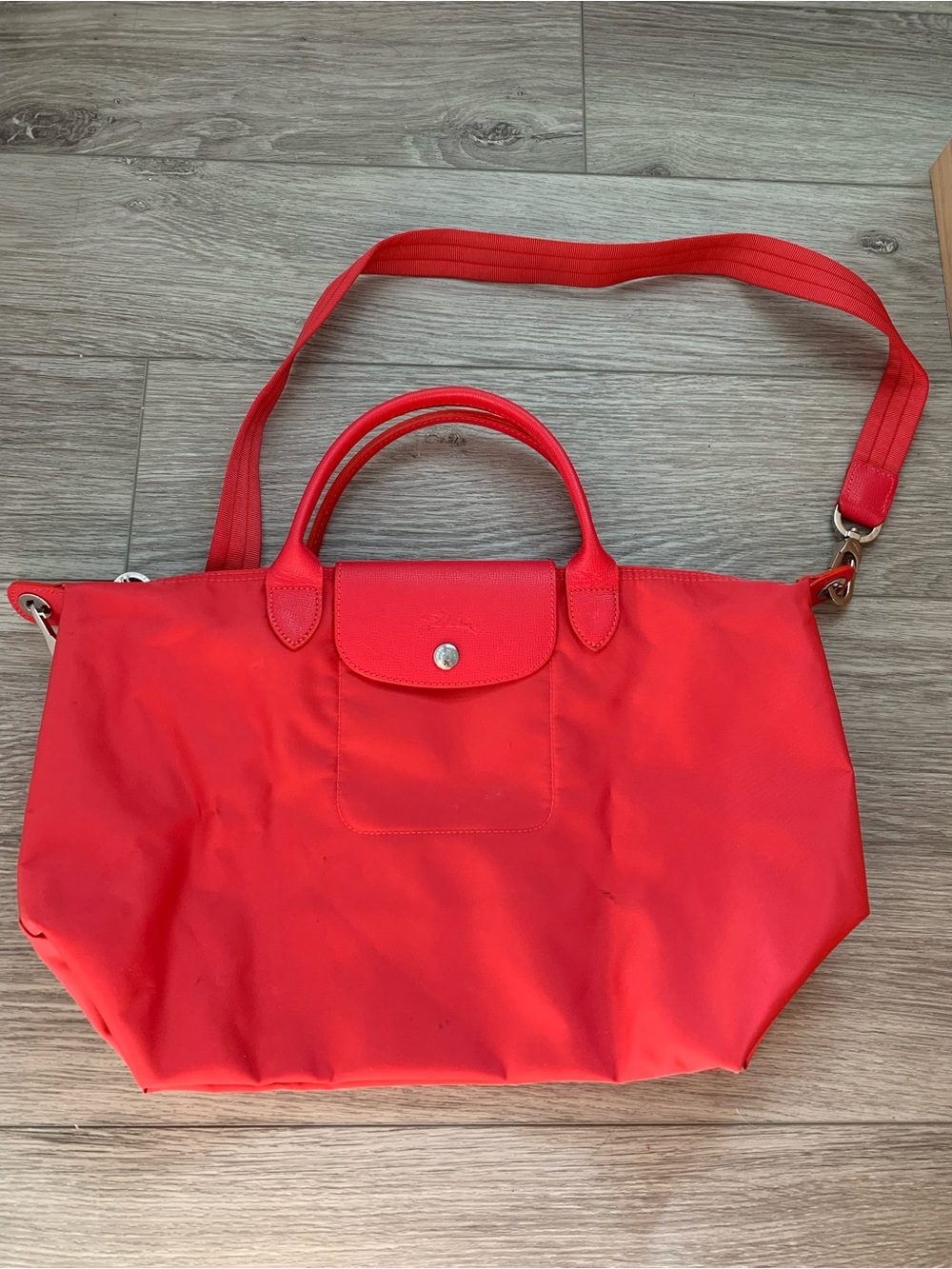 Longchamp Le Pliage Neo Medium Red Nylon Crossbody Bag Tote [FIRM PRICE]